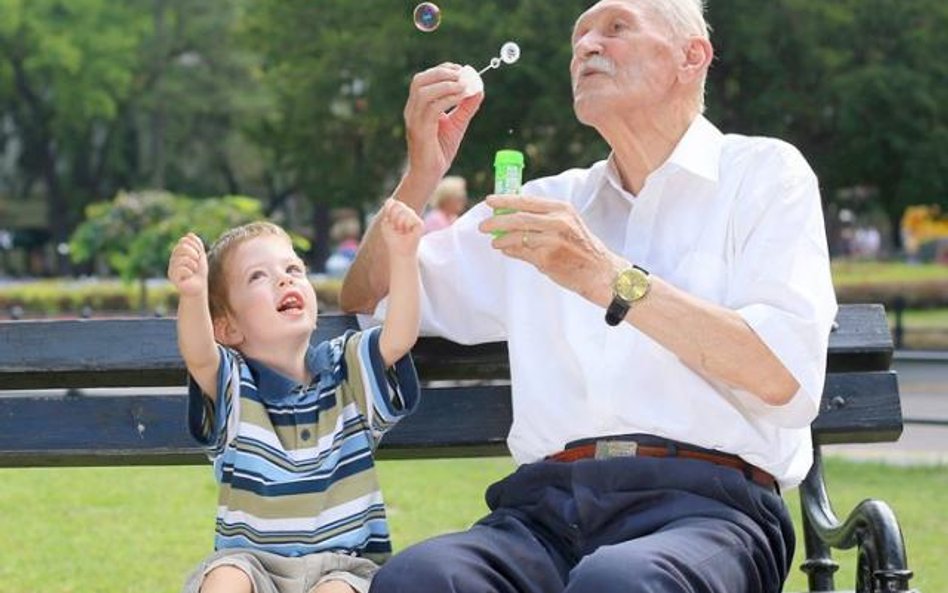 Bez seniorów normalne życie w społeczeństwie jest niemożliwe.