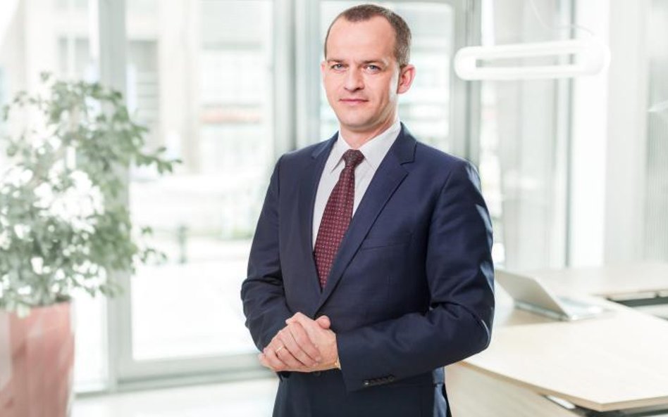 Bartosz Kuźniar prezes Lokum Deweloper 3,28 mln zł