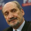Prawnicy MON szukają sposobu na obciążenie Macierewicza