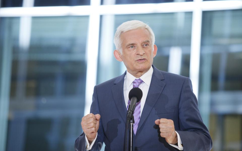 Buzek: „Rzeczpospolita” 10 lat temu wpadła na świetny pomysł