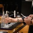 Producenci zapachów neo-gourmand stawiają na nuty wytrawne, często zaskakujące i niecodzienne.