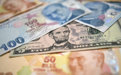 Lira turecka: Bank centralny zdołał wzmocnić walutę