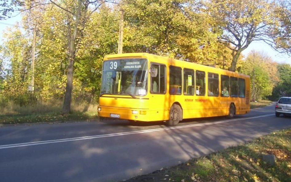 Część śląskich samorządów testuje w wakacje darmową komunikację miejską