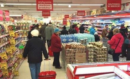 Fala rezygnacji w Czerwonej Torebce