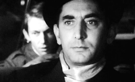 Gustaw Holoubek jako Profesor w filmie „Gangsterzy i filantropi” (1962)