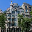 Casa Batlló to jedna z najsłynniejszych i najpopularniejszych atrakcji turystycznych w Barcelonie.
