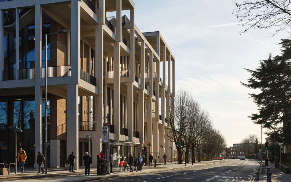 Town House w Londynie, zaprojektowany przez Grafton Architects