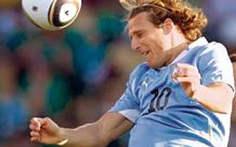 Diego Forlan zdobył już w RPA dwa gole