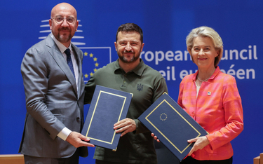 Charles Michel, Ursula von der Leyen i Wołodymyr Zełenski podpisali umowę między UE a Ukrainą