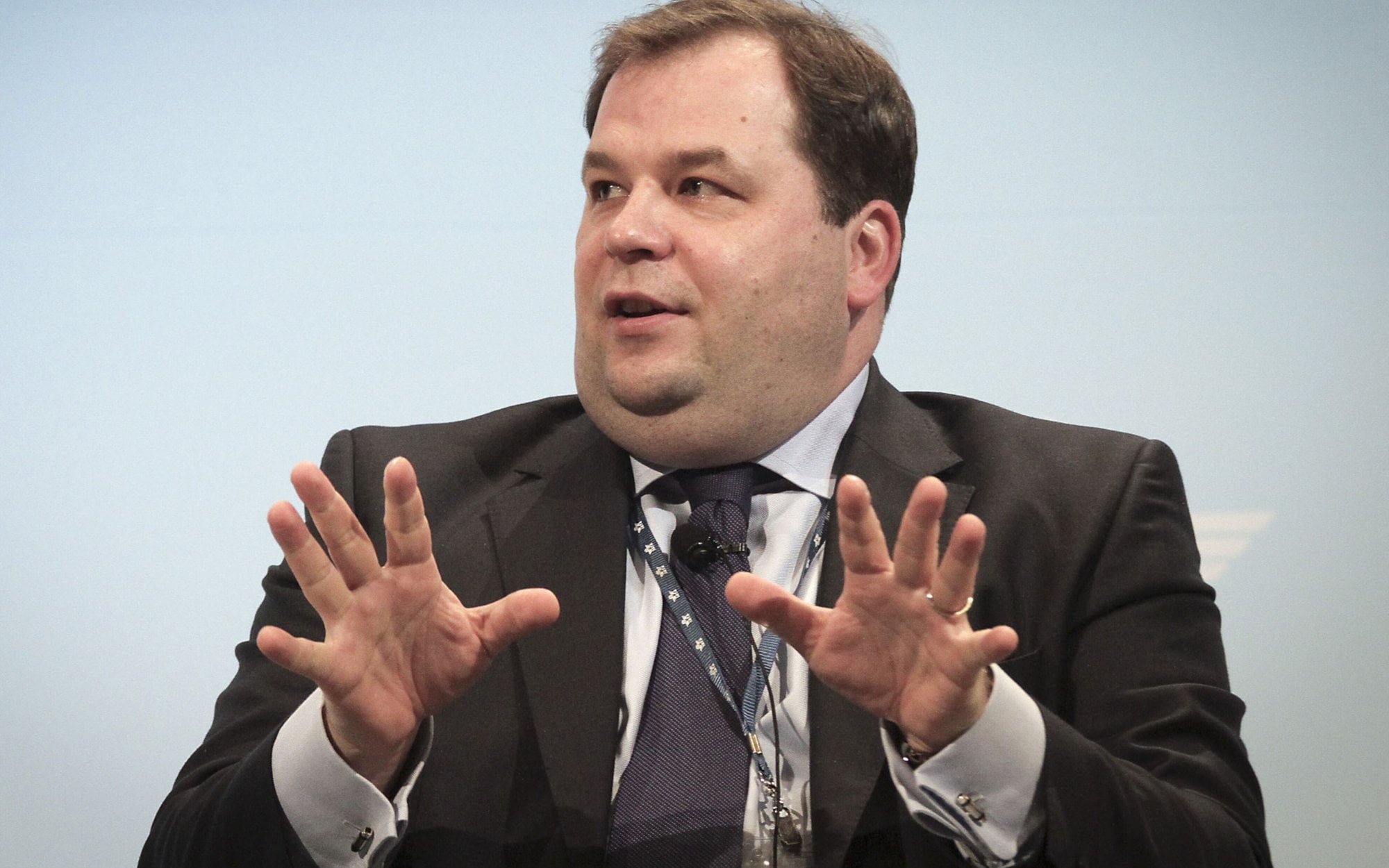 Nagła dymisja Gargamela Poczty Polskiej. Znamy kulisy odwołania Sebastiana Mikosza