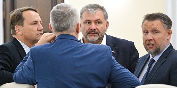 Sławomir Wikariak: Najmniej sensowna praca świata