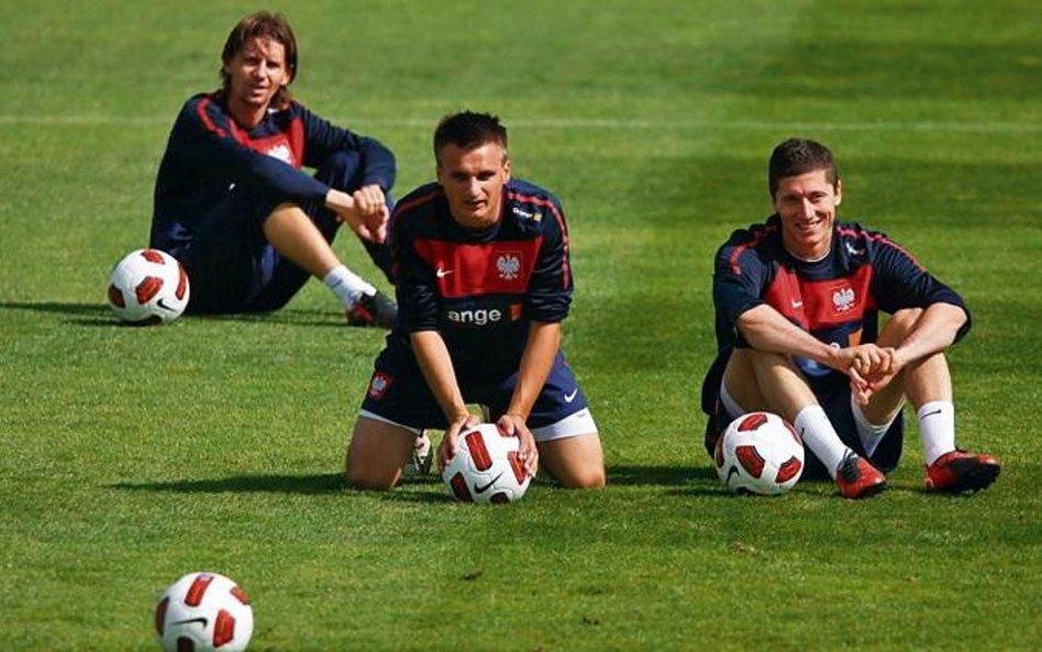 Od lewej Euzebiusz Smolarek, Sławomir Peszko i Robert Lewandowski