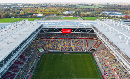 Na stadion w Düsseldorfie nawet na mecze w drugiej lidze przychodzi po 20–30 tys. widzów