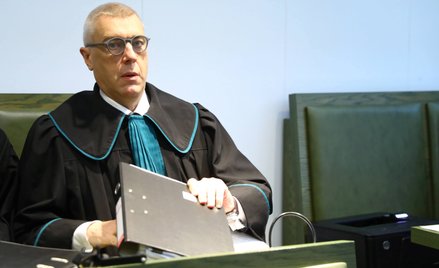 Mecenas Roman Giertych na sali rozpraw.