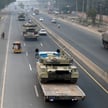 Transport czołgów w Muridke niedaleko Lahore w Pakistanie.