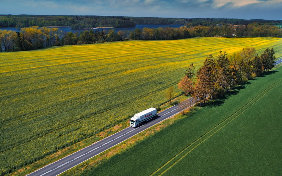 Biurokratyczna mitręga nakręca spiralę kosztów transportu