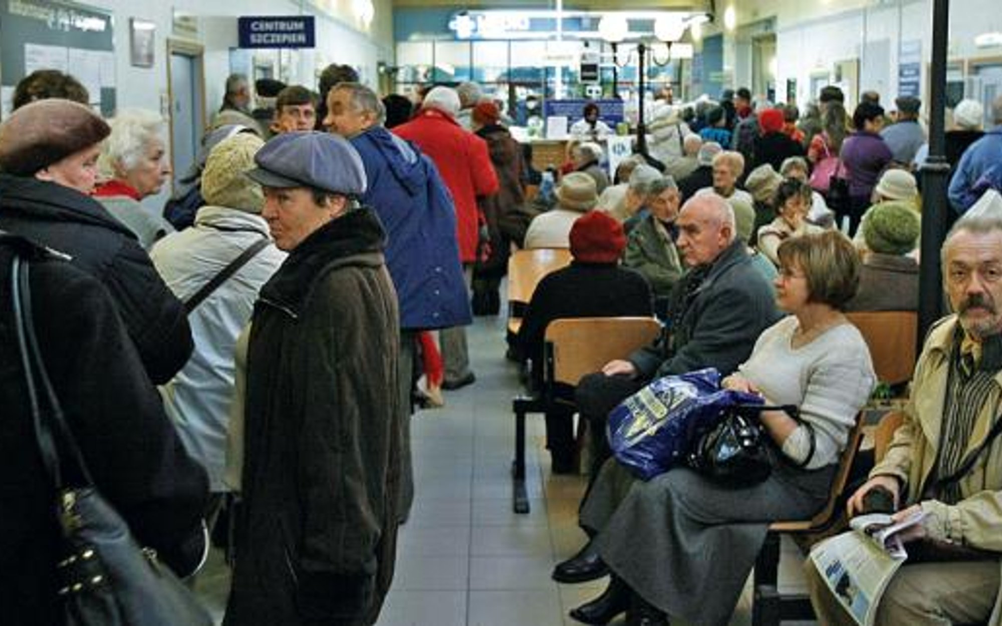 Miliardy złotych luki w budżecie NFZ. Demografia wykończy system?