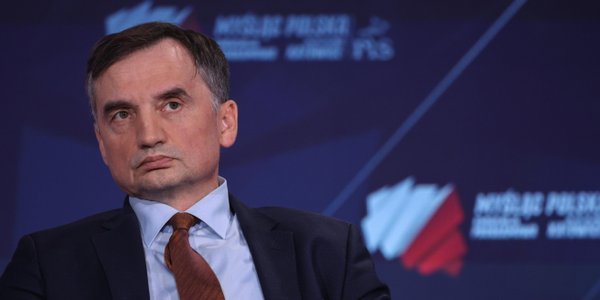 Co z aresztem dla Zbigniewa Ziobry? Prokurator przekazał nowe informacje z sądu