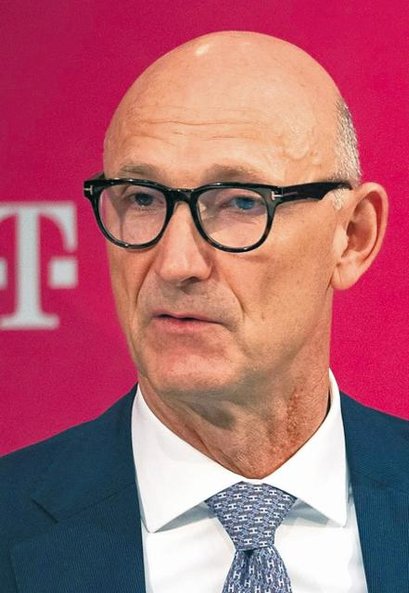 Żałuje on, że nie doszło do nich we Francji, gdzie Orange konkuruje z Iliadem kierowanym przez Thoma