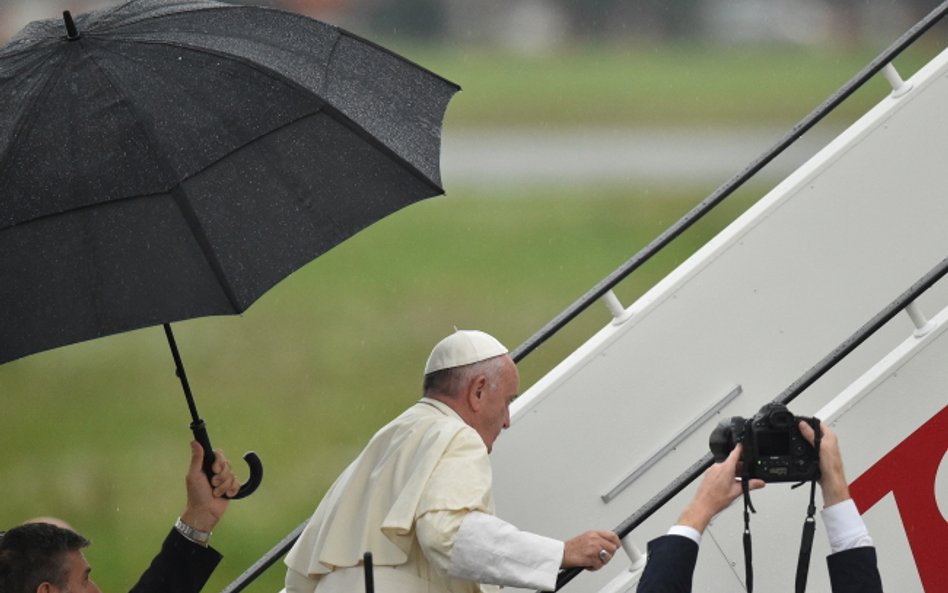 Komentarz Michała Szułdrzyńskiego: Co Franciszek zostawił polskiej prawicy