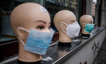 Hemp & Wood: Umowa na maseczki podbija kurs