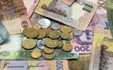 Od początku roku ukraiński pieniądz stracił do dolara połowę wartości.