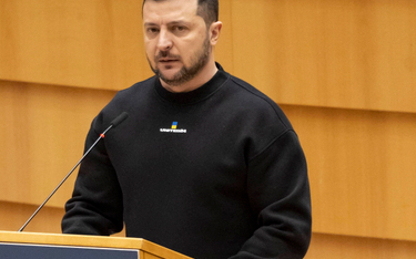 Zełenski: Wolność Ukrainy utrzymali bohaterowie