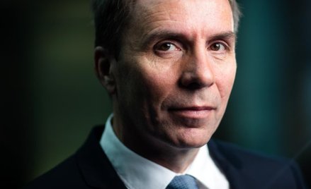 Prezes węgierskich linii lotniczych Wizz Air József Váradi