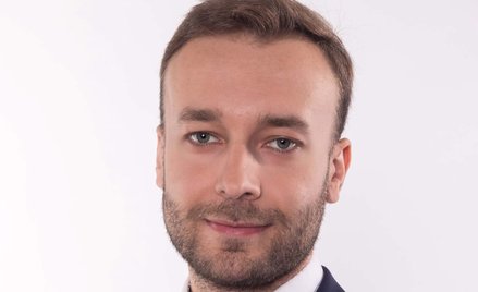 Patryk Pyka analityk, DI Xelion