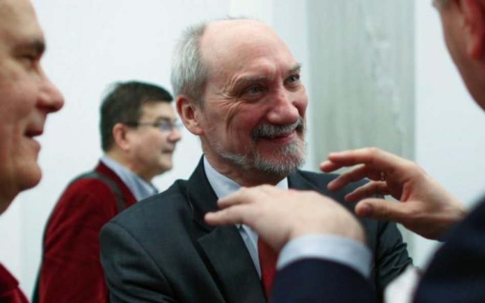 Antoni Macierewicz jest w PiS od niedawna, ale zyskuje na znaczeniu