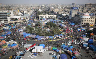 Miasteczko uczestników antyrządowych protestów, plac Tahrir w Bagdadzie (fotografia z 17 stycznia)
