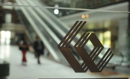 WIG20 porusza się siłą rozpędu