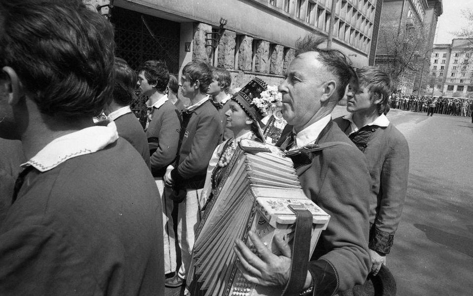 Rejestracja NSZZ RI Solidarność w 1981 r. Organizacja ta powstała po strajkach chłopskich na Podkarp