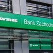 Za rządem w zielone poszedł bank