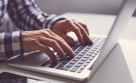 Blogi komercyjne muszą rejestrować dane osobowe