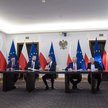 Szefowie KO, Trzeciej Drogi i Nowej Lewicy podpisali w piątek umowę koalicyjną