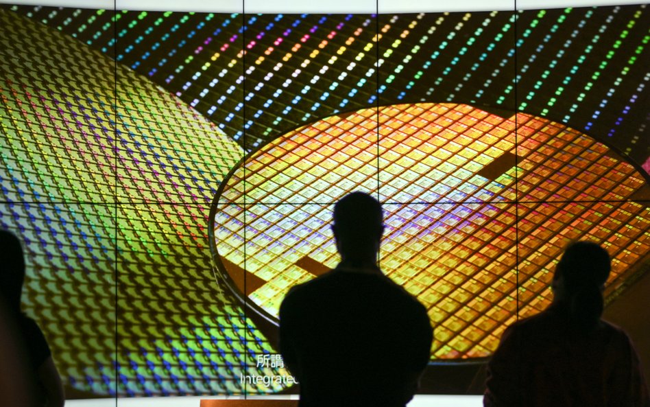 Holenderska firma ASML dokonała kolejnego przełomu w wytwarzaniu chipów