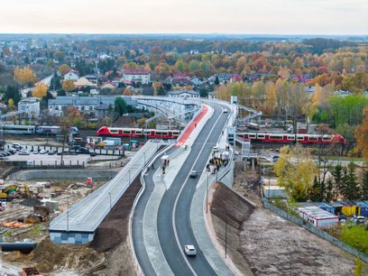 Kierowcy pojechali nowym wiaduktem w czwartek, 30 października