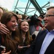 Sposobem na poprawę wizerunku Bronisława Komorowskiego mają być bezpośrednie spotkania z wyborcami. 