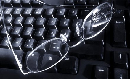 Obowiązkowe kursy i szkolenia dla radców będzie można zaliczyć za pomocą komputera i Internetu