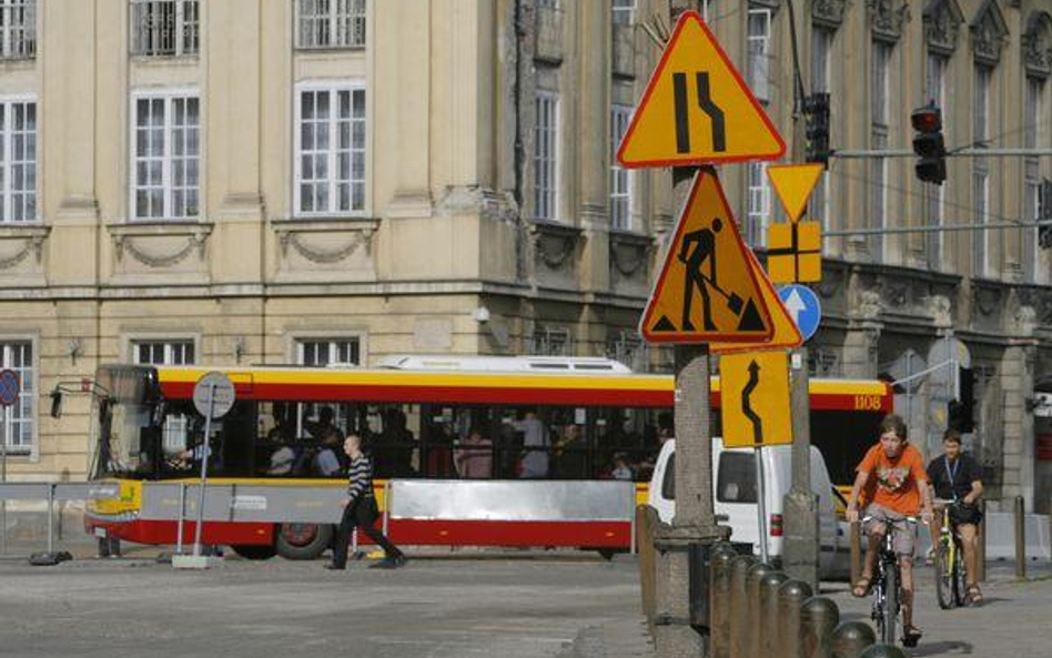 Znaki drogowe będą badane pod kontrolą