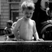 Kadr z filmu "H2O" Tomasza Wolskiego