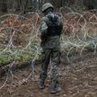 Żołnierz na granicy z Białorusią