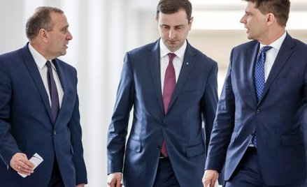 Ryszard Petru (z prawej) musi zyskać bardziej poważny wizerunek, a Grzegorz Schetyna (z lewej) otwor