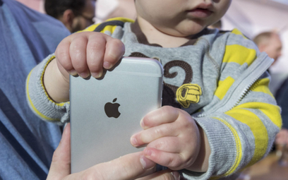 Apple pozazdrościł Chińczykom. Nadciąga składany iPhone