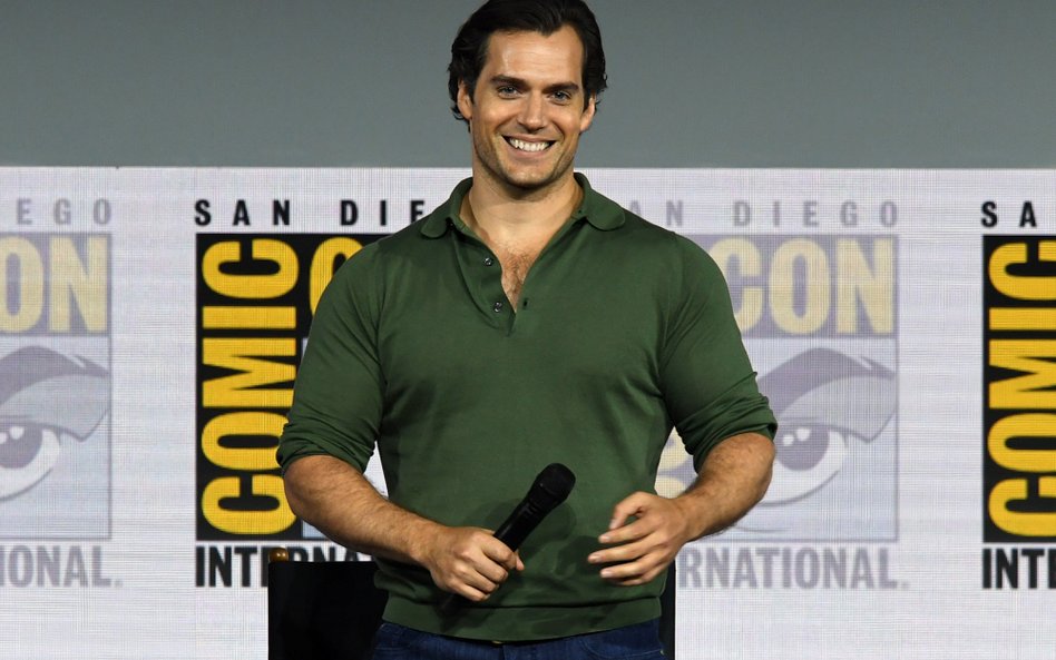 Henry Cavill na prezentacji zwiastuna serialu „Wiedźmin”