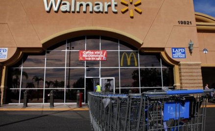 Wpadka Walmartu. Broń na rozpoczęcie roku szkolnego