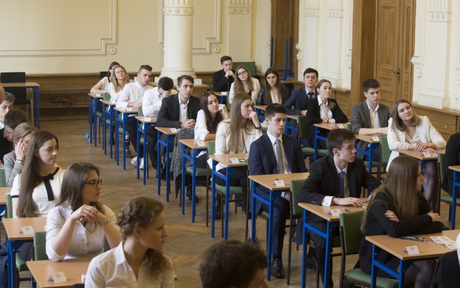 Matura dla absolwentów szkół branżowych taka sama jak dla licealistów