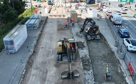 Tory na wysokości przystanków w Alejach Jerozolimskich także zostały rozebrane