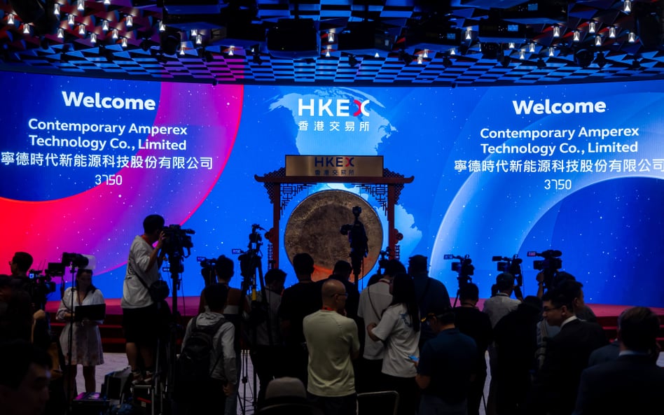 Udany debiut akcji CATL w Hongkongu